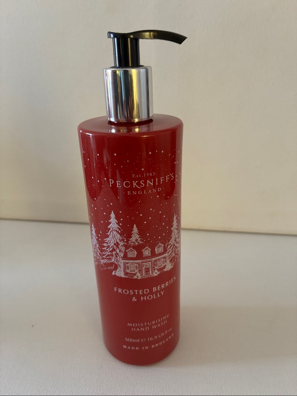 Frosted Berries & Holly Moisturising Hand Wash Pecksniff’s